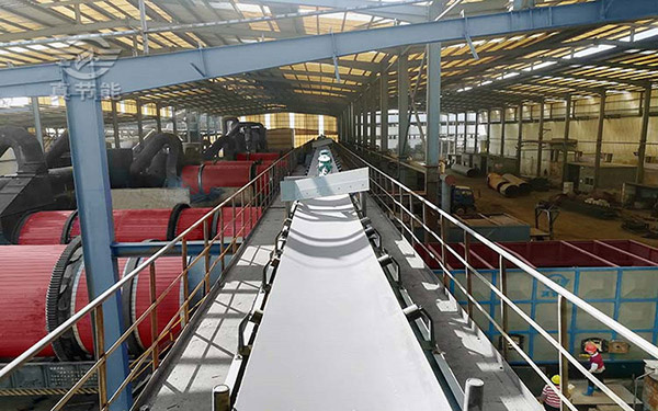 低溫污泥干燥機(jī)作業(yè)現(xiàn)場 低溫污泥干燥機(jī)作業(yè)現(xiàn)場